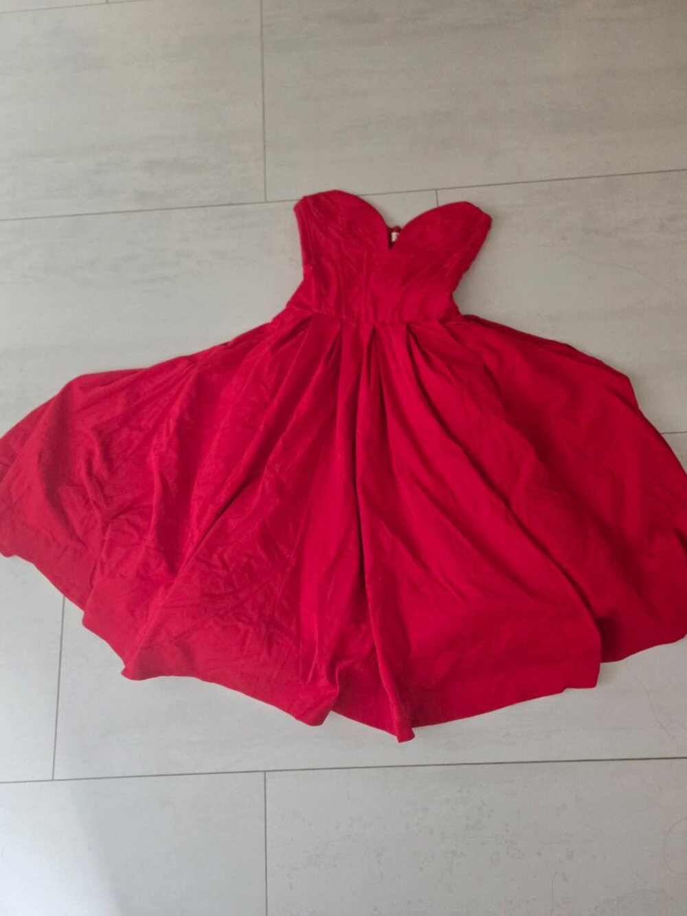 House of CB - Lady - Red Scarlet Corset Strapless Ballgown Dress - Picture 3 of 11